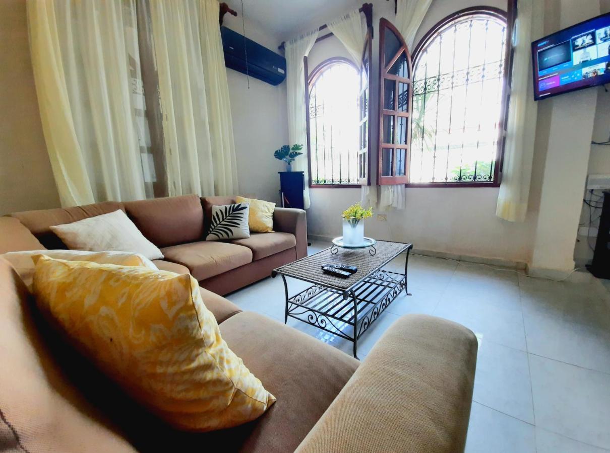 Casa Quintal - Cerca Del Mar Apartment Cancun Ngoại thất bức ảnh